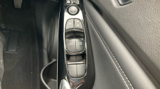 Nissan Juke 1.6 Hybrid Tekna 5dr Auto Hybrid Hatchback